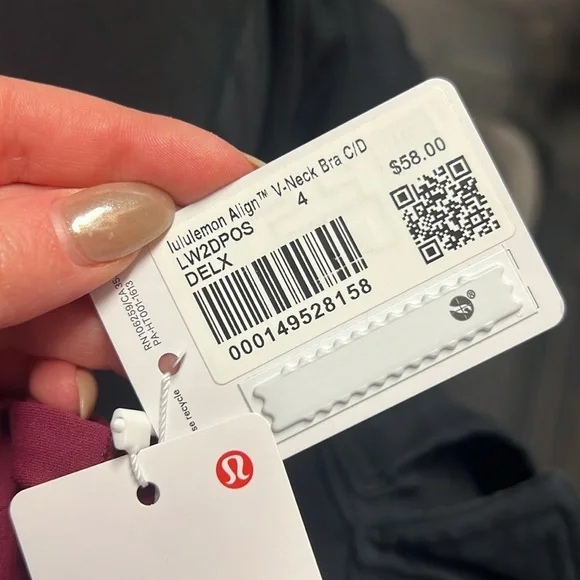 Lululemon Align V-Neck C/D sports bra - Picture 3 of 3